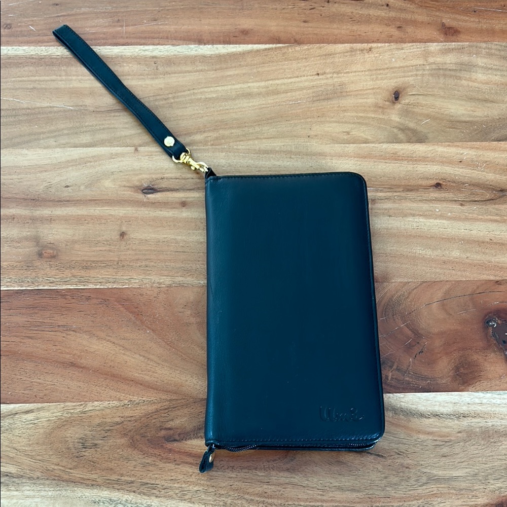 Vintage Umi Genuine Leather Black Long Wallet with wristlet strap like new